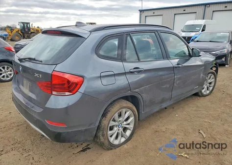 2014 BMW X1 xDrive28I z USA, uszkodzony, nr VIN WBAVL1C59EVY20739